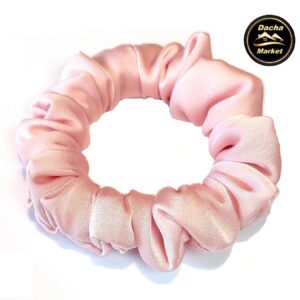 Нежно-розовая резинка из шелка